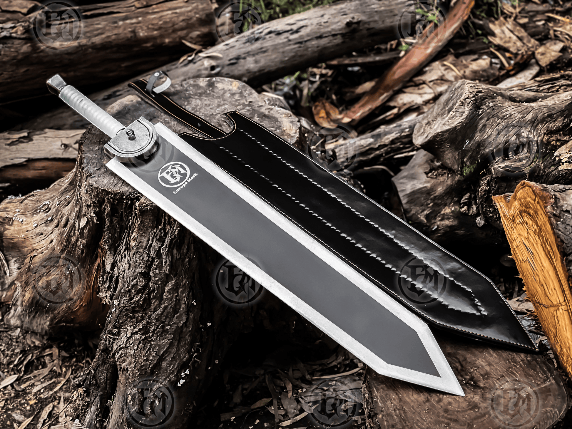  Berserk Guts Dragon Slayer Sword – High-Quality Replica with Leather Handle