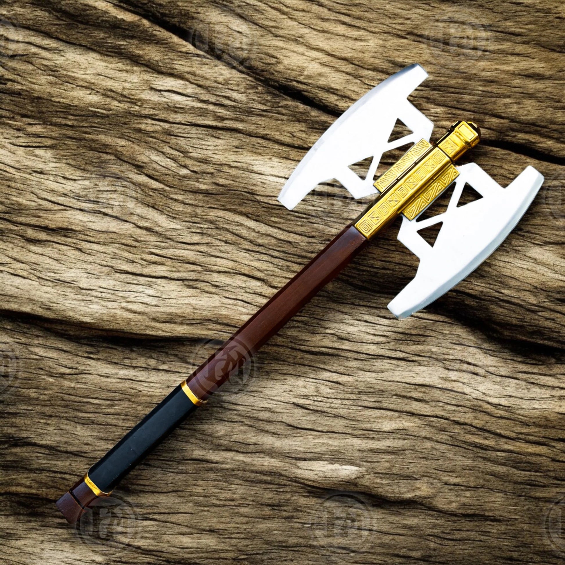 Gimli’s Battle Axe Replica LOTR Dwarven Collectible