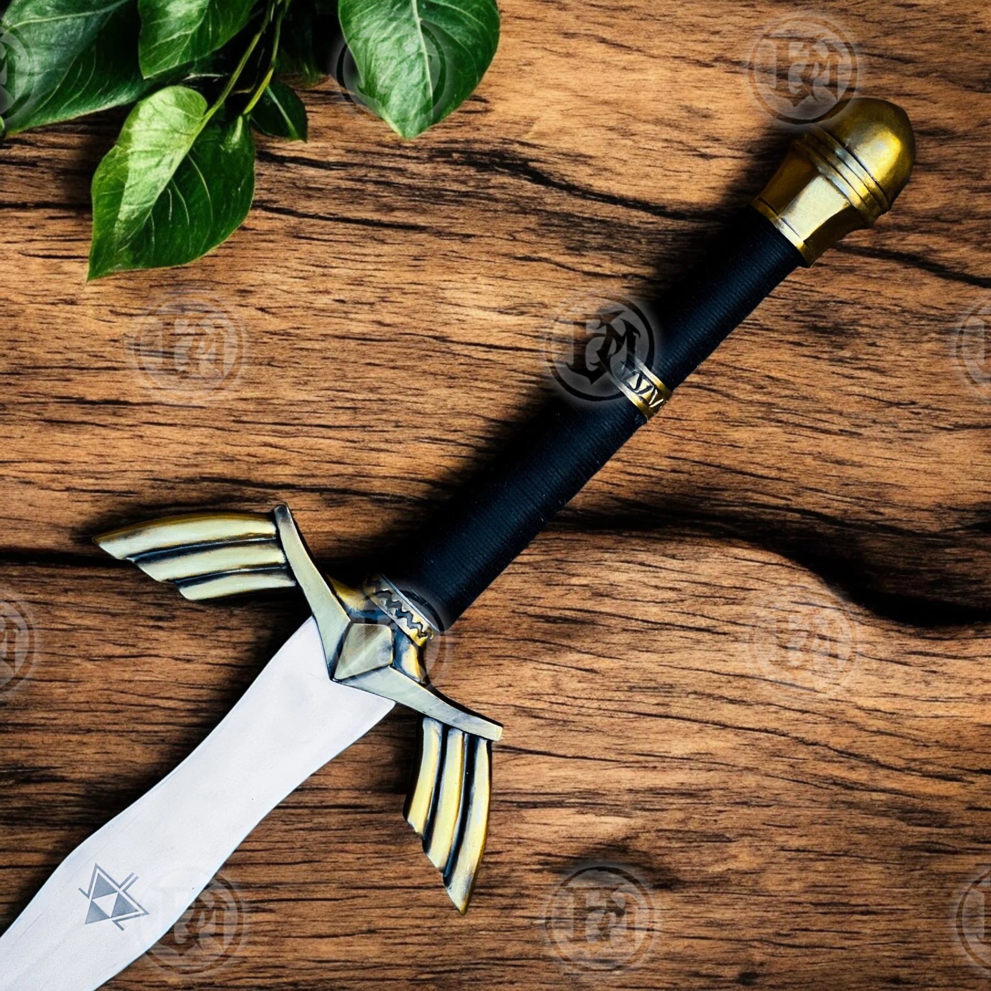 Zelda Black Prophecy Sword | Link Hero Replica