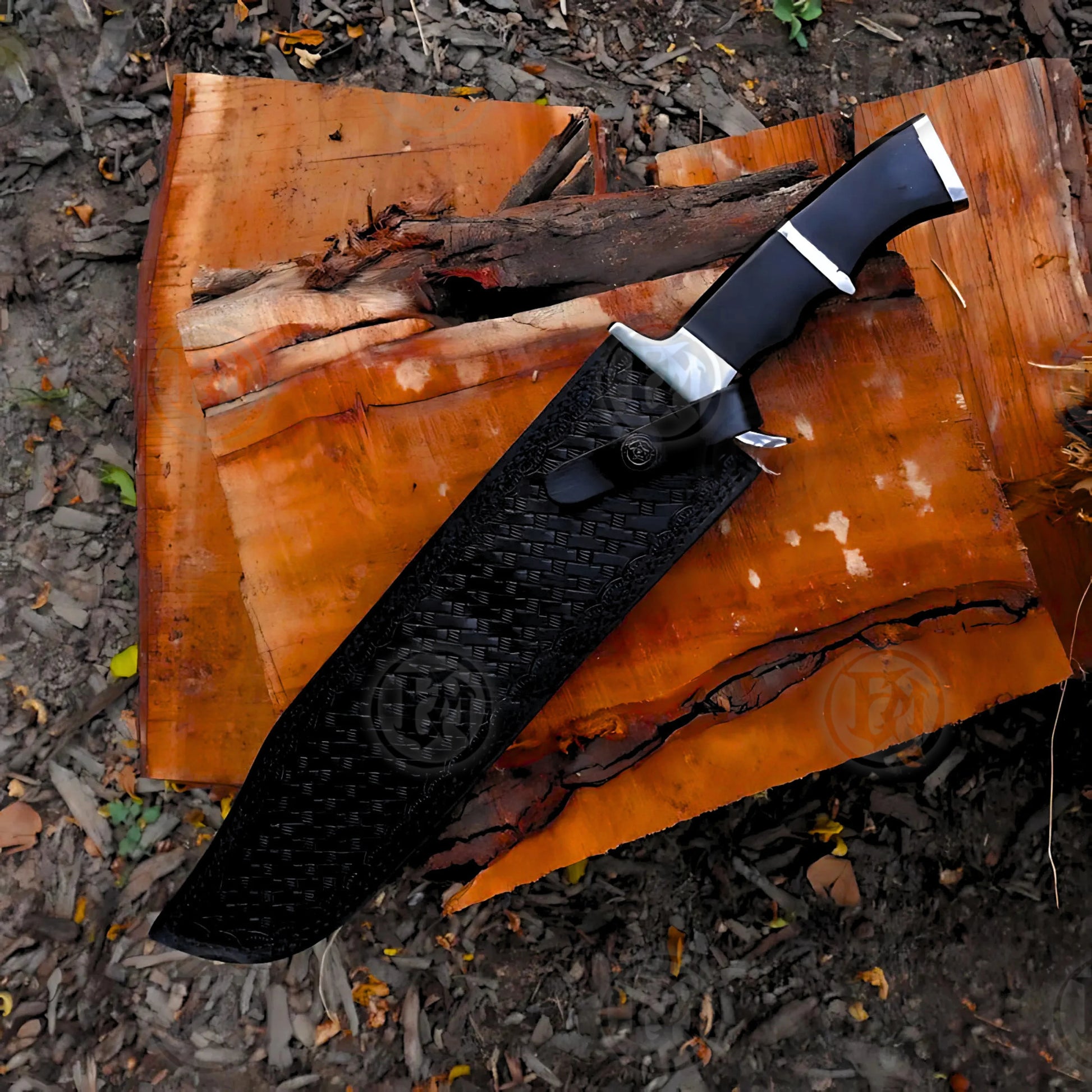 Premium Predator Bowie Knife Cosplay Replica with Ebony Stand