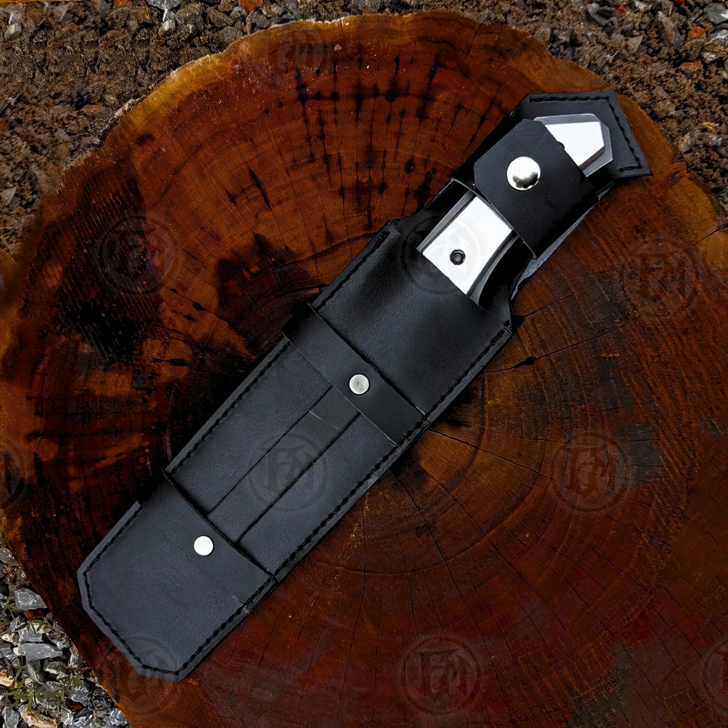 Premium Resident Evil 5 Wesker S.T.A.R.S. Knife Cosplay Replica with Walnut Stand