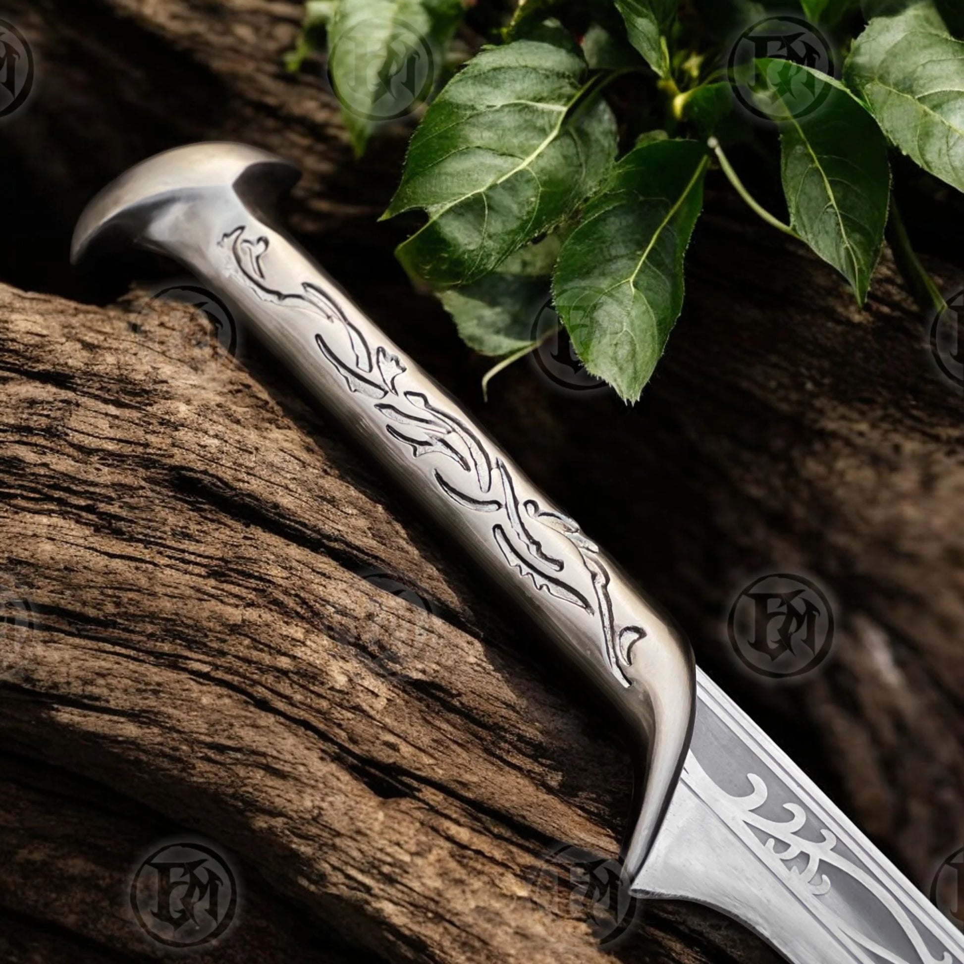 Thranduil Elven Sword Replica – The Hobbit Collection