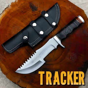 Premium Tom Brown Tracker Elite Knife Replica with Walnut Stand